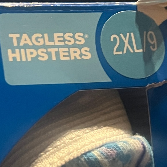 Hanes 2- Pairs of Women’s Hanes Tagless Hipsters Cool Dri size 2XL/9 NEW - Picture 4 of 6